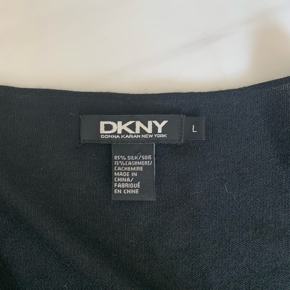 ♡ DKNY Knotted Silk & Cashmere 3/4 Sleeve Sweater - Picture 3 of 3